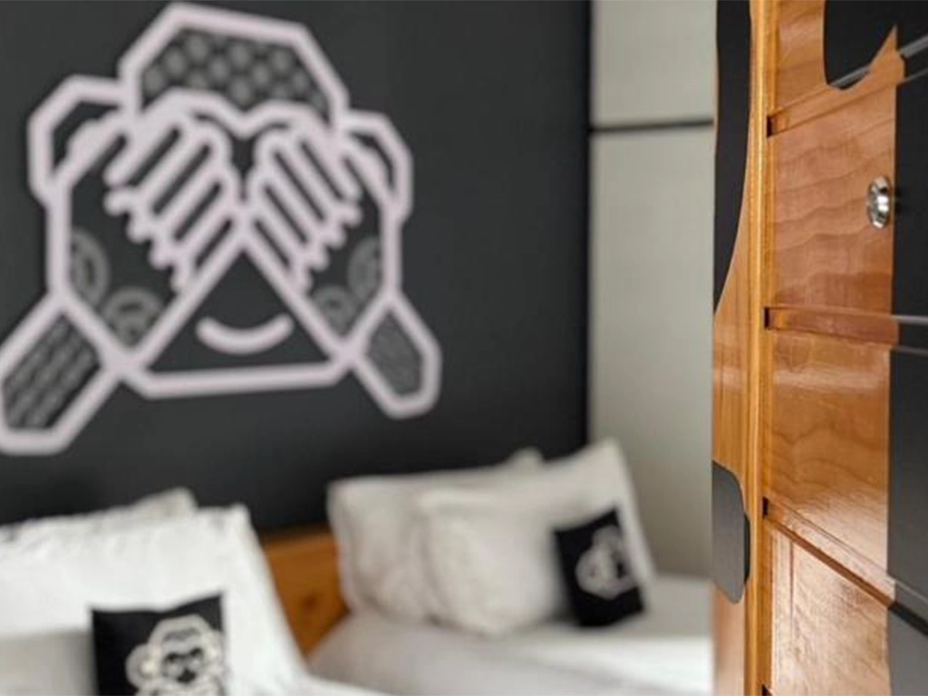 Chimpanzee Pod (Superior Twin Bed)