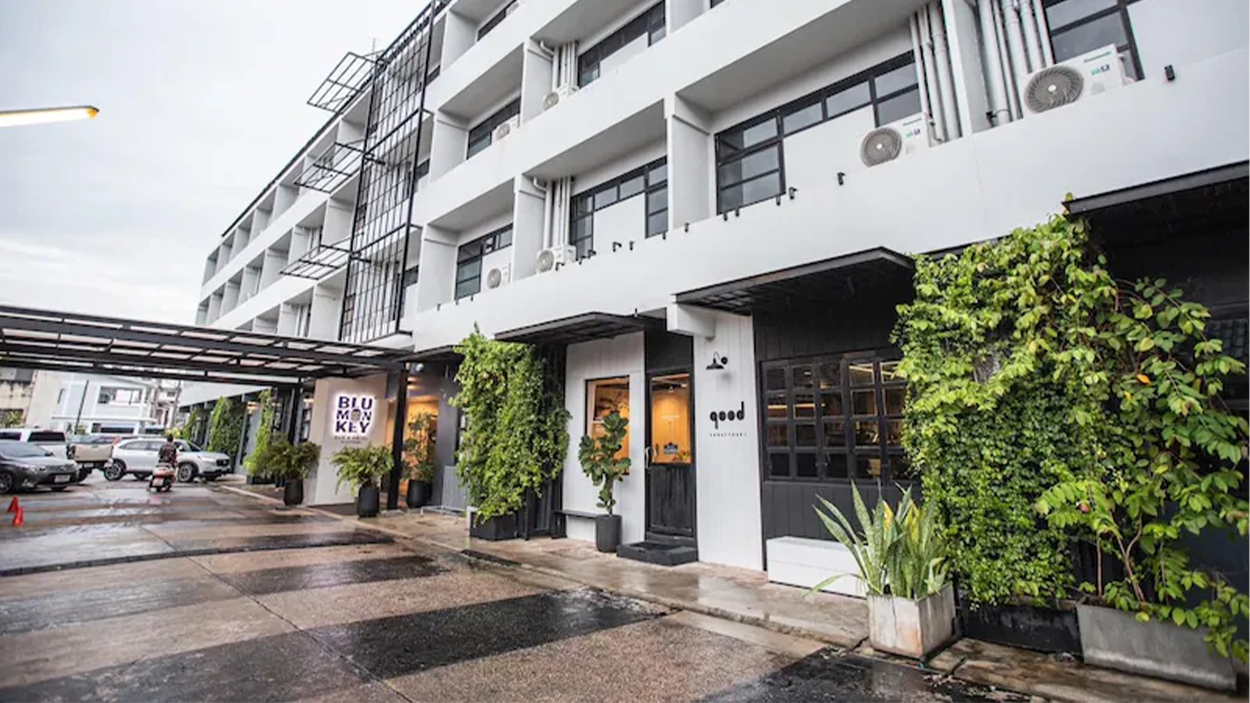 Blu Monkey Hub & Hotel Suratthani